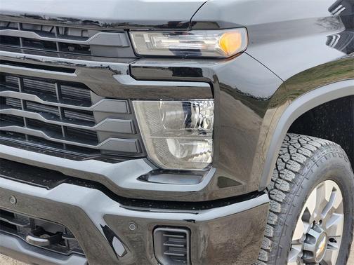 2026 Chevrolet Silverado 2500 Custom