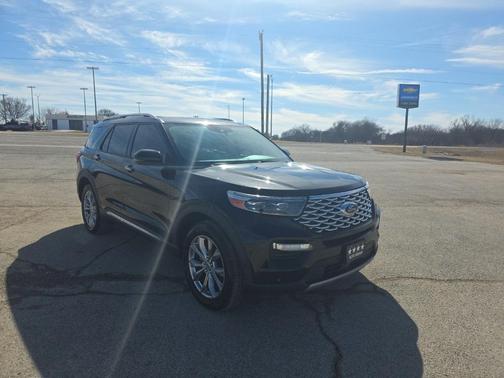 2020 Ford Explorer Platinum
