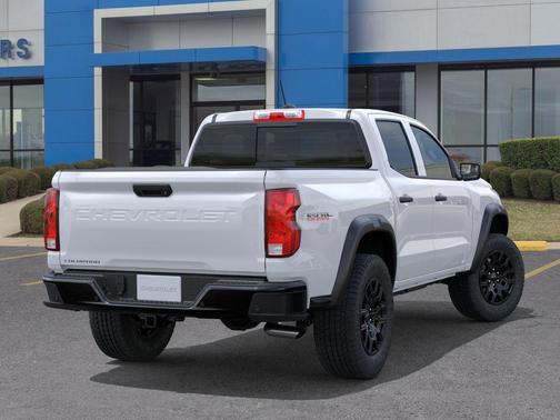 Summit White 2026 Chevrolet Colorado Trail Boss