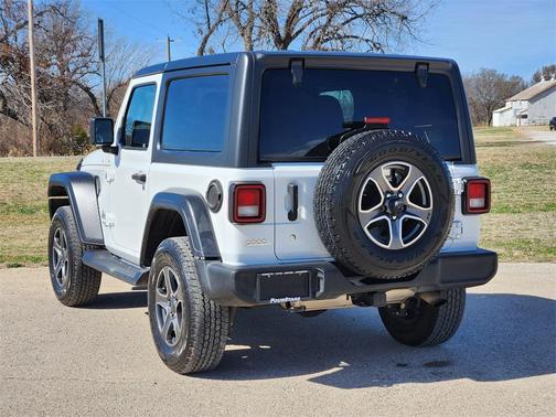 2020 Jeep Wrangler Sport