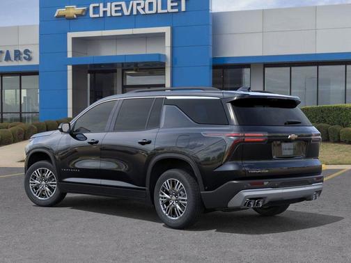 Black Metallic 2026 Chevrolet Traverse LT