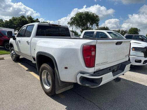 Summit White 2024 Chevrolet Silverado 3500 High Country