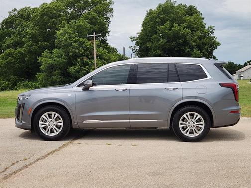 2021 Cadillac XT6 Luxury FWD
