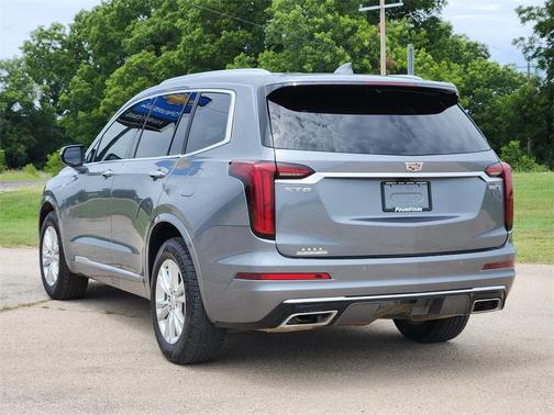 2021 Cadillac XT6 Luxury FWD