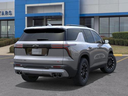 Sterling Gray Metallic 2026 Chevrolet Traverse Z71