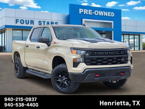 Sand Dune Metallic 2022 Chevrolet Silverado 1500 Custom Trail Boss