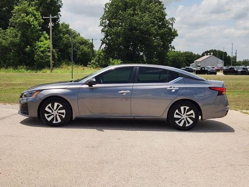 Gun Metallic 2024 Nissan Altima 2.5 S