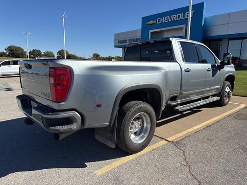 2024 Chevrolet Silverado 3500 High Country