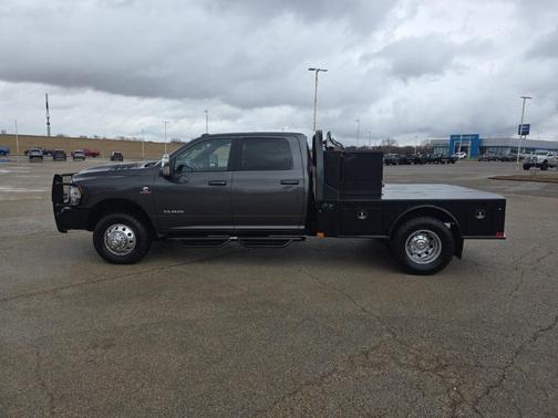 2024 RAM 3500 Laramie