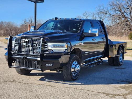 2024 RAM 3500 Laramie