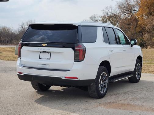 2026 Chevrolet Tahoe LS