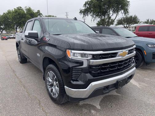 Black 2025 Chevrolet Silverado 1500 LT