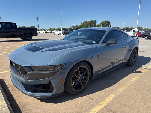 2024 Ford Mustang Dark Horse