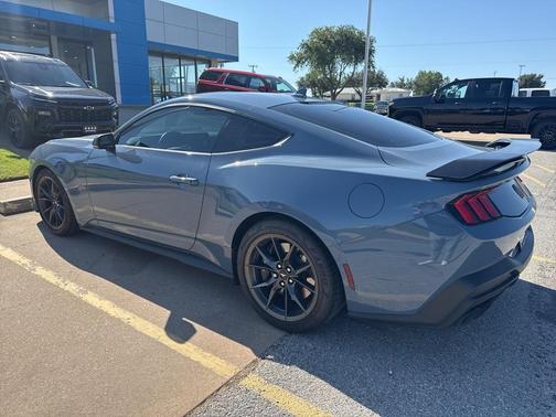 2024 Ford Mustang Dark Horse