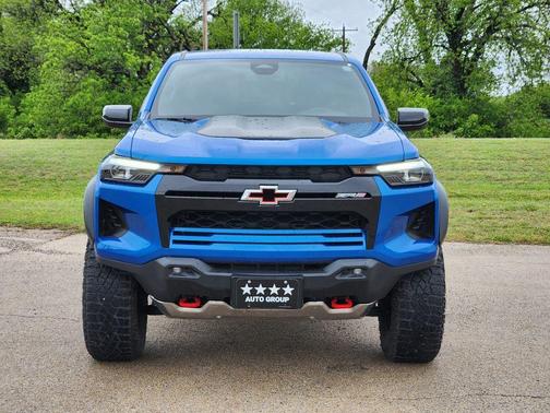 Glacier Blue Metallic 2024 Chevrolet Colorado ZR2