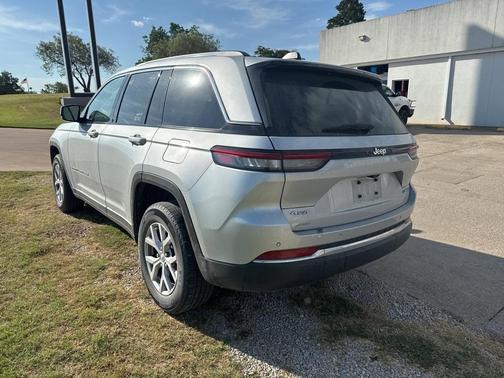 2022 Jeep Grand Cherokee Limited