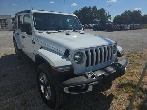 2022 Jeep Wrangler Unlimited Sahara