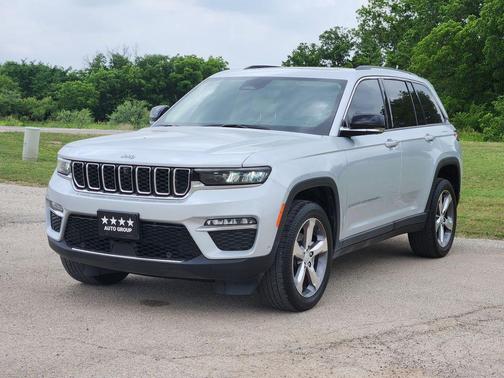 Silver Zynith 2022 Jeep Grand Cherokee Limited