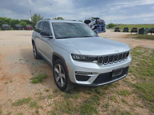 Silver Zynith 2022 Jeep Grand Cherokee Limited