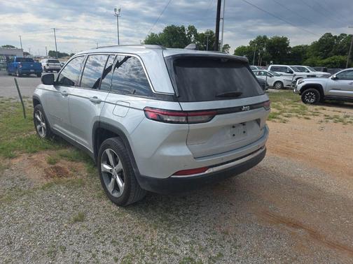 Silver Zynith 2022 Jeep Grand Cherokee Limited