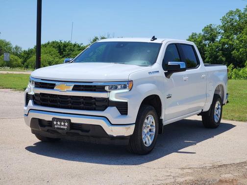 Summit White 2026 Chevrolet Silverado 1500 LT