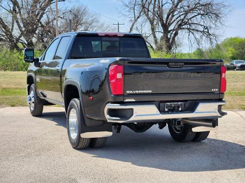 2026 Chevrolet Silverado 3500 LTZ