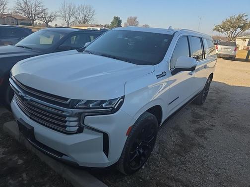 2023 Chevrolet Suburban High Country
