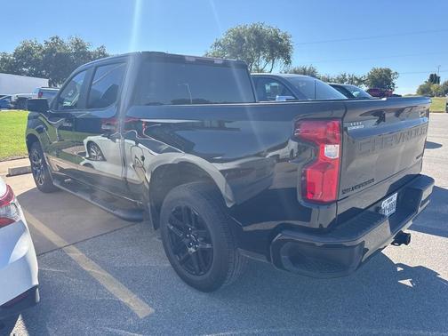 2022 Chevrolet Silverado 1500 Limited Custom