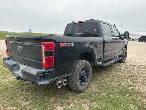 2023 Ford F-250 Lariat