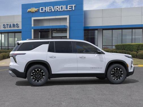 Polar White 2026 Chevrolet Traverse Z71