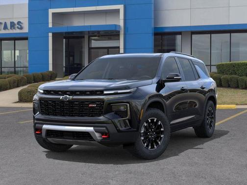 Black Metallic 2026 Chevrolet Traverse Z71