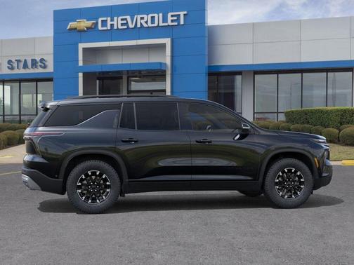 Black Metallic 2026 Chevrolet Traverse Z71
