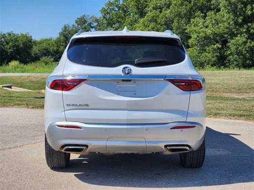 2023 Buick Enclave Premium