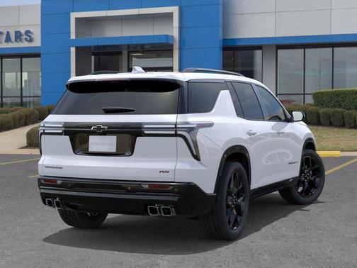 Polar White 2026 Chevrolet Traverse RS