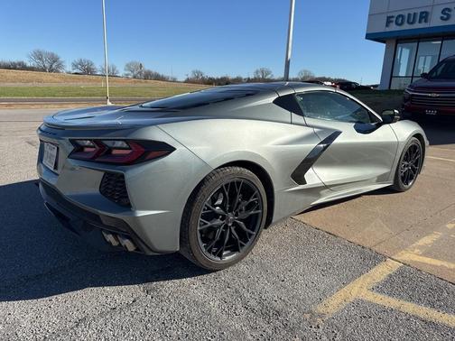 2023 Chevrolet Corvette Stingray w/1LT