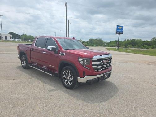 2023 GMC Sierra 1500 SLT