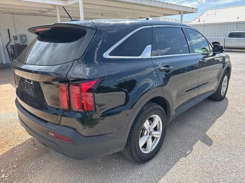2023 Kia Sorento LX