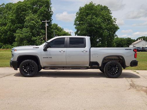 Sterling Gray Metallic 2025 Chevrolet Silverado 2500 LT