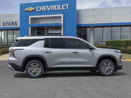 Sterling Gray Metallic 2026 Chevrolet Traverse LT