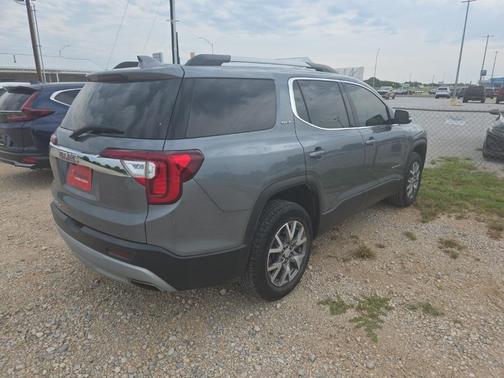 2021 GMC Acadia SLT