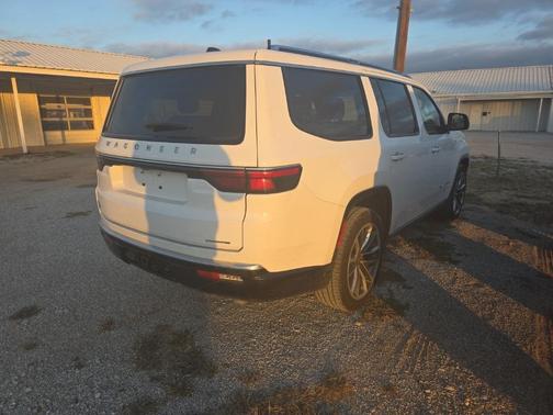 2024 Jeep Wagoneer Series III