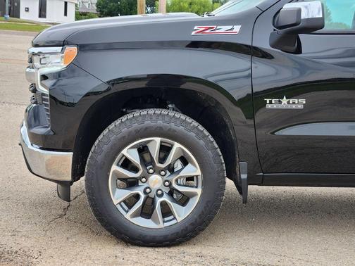 Black 2026 Chevrolet Silverado 1500 LT