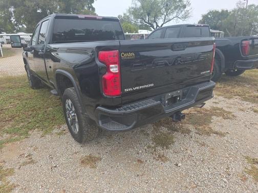 2024 Chevrolet Silverado 2500 Custom