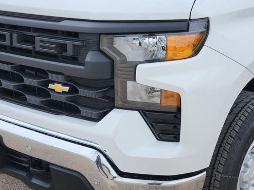 Summit White 2026 Chevrolet Silverado 1500 WT