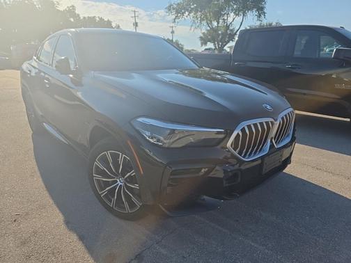2022 BMW X6 xDrive40i