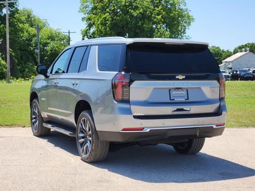 Sterling Gray Metallic 2026 Chevrolet Tahoe LS