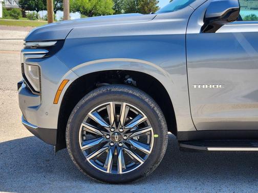 Sterling Gray Metallic 2026 Chevrolet Tahoe LS