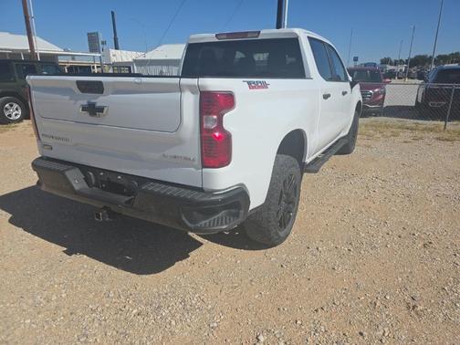 2022 Chevrolet Silverado 1500 Custom Trail Boss