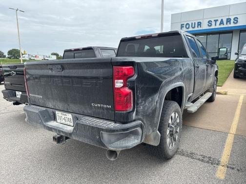 2024 Chevrolet Silverado 2500 Custom