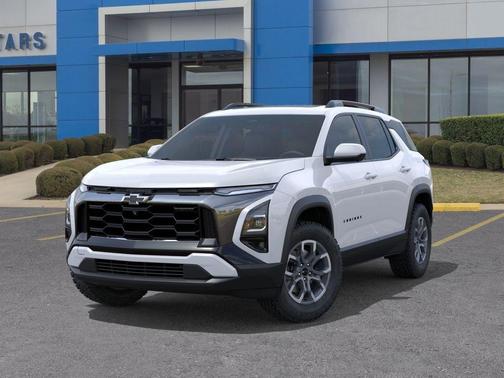 Polar White 2026 Chevrolet Equinox ACTIV